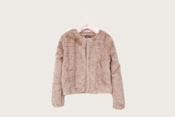 额济纳回收品牌衣服